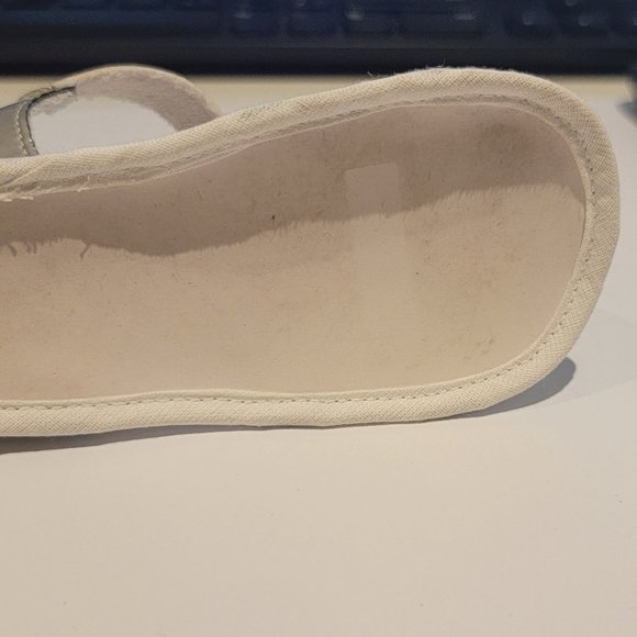 Versace Baby Shoes / Sandals Size 20eu / 5 - Used but great condition - Picture 15 of 16